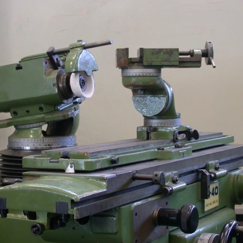 Home tool clutter and grinder